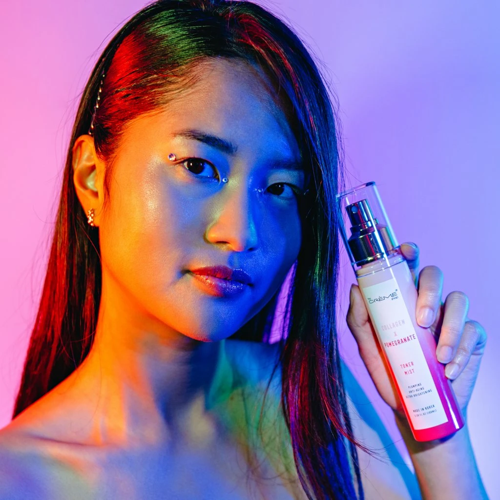 The Crème Shop Toner Mist - Collagen X Pomegranate 2 The Crème Shop Toner Mist - Collagen X Pomegranate