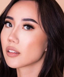 The Crème Shop Makeup 3D Faux Mink Lashes In "Boujee"