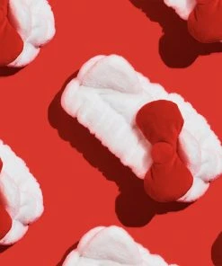 The Crème Shop X Sanrio New Arrivals Plush Spa Headband With Hello Kitty's Signature Bow | Cruelty-Free & Vegan 6 The Crème Shop X Sanrio New Arrivals Plush Spa Headband With Hello Kitty's Signature Bow | Cruelty-Free & Vegan