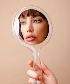 The Crème Shop Read My Lipstick - Silky Satin Makeup 57 The Crème Shop Read My Lipstick - Silky Satin Makeup