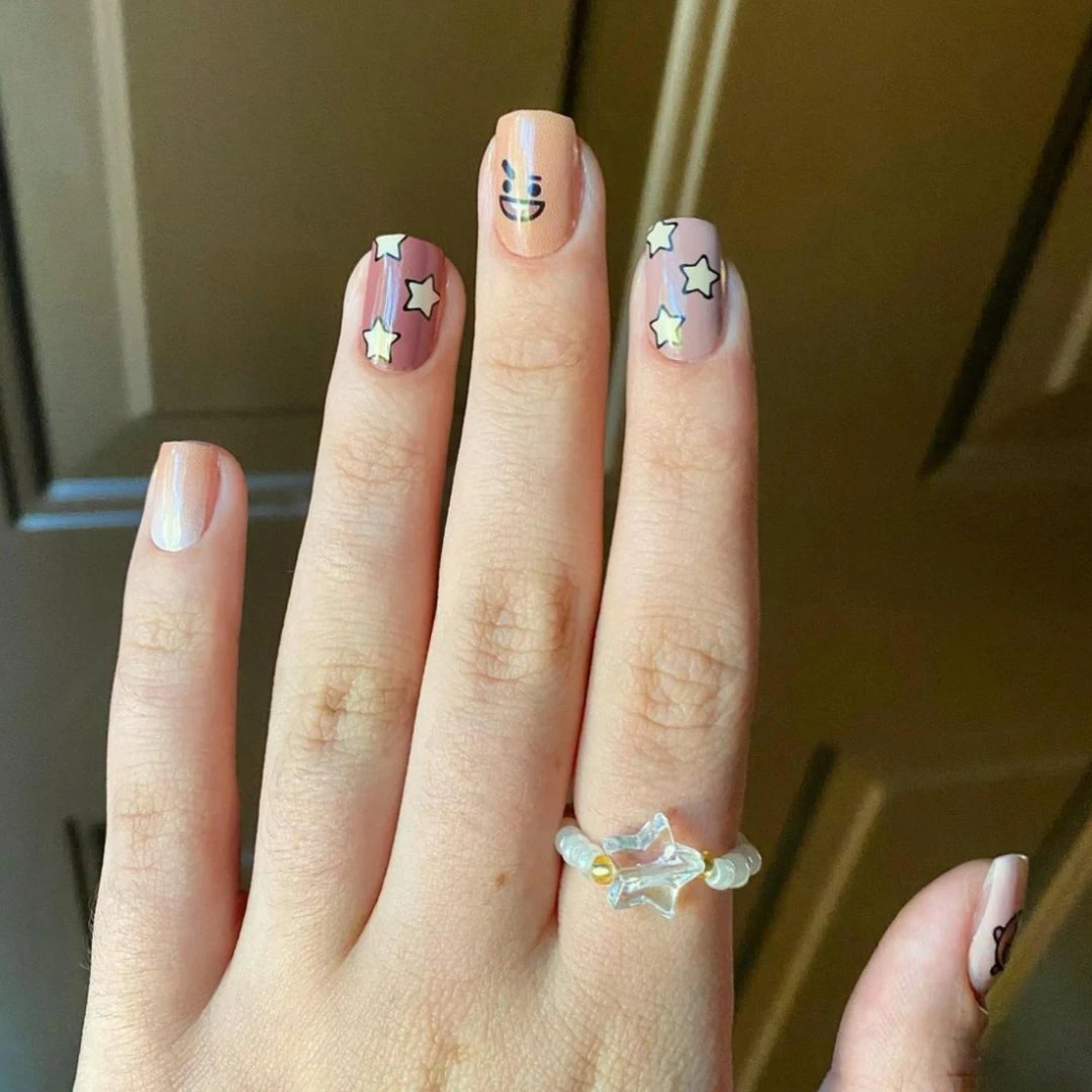 The Crème Shop X BT21 The Crème Shop | BT21: SHOOKY Cocoa Cutie Gel Nail Strips (Set Of 35) New Arrivals 3 The Crème Shop X BT21 The Crème Shop | BT21: SHOOKY Cocoa Cutie Gel Nail Strips (Set Of 35) New Arrivals