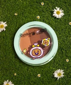 The Crème Shop X BT21 BABY New Arrivals SHOOKY Ultra-Pigmented Eyeshadow Trio - Cookies & Creme