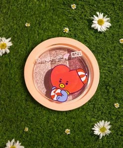 The Crème Shop X BT21 BABY TATA Ultra-Pigmented Eyeshadow Trio - Licorice Twist